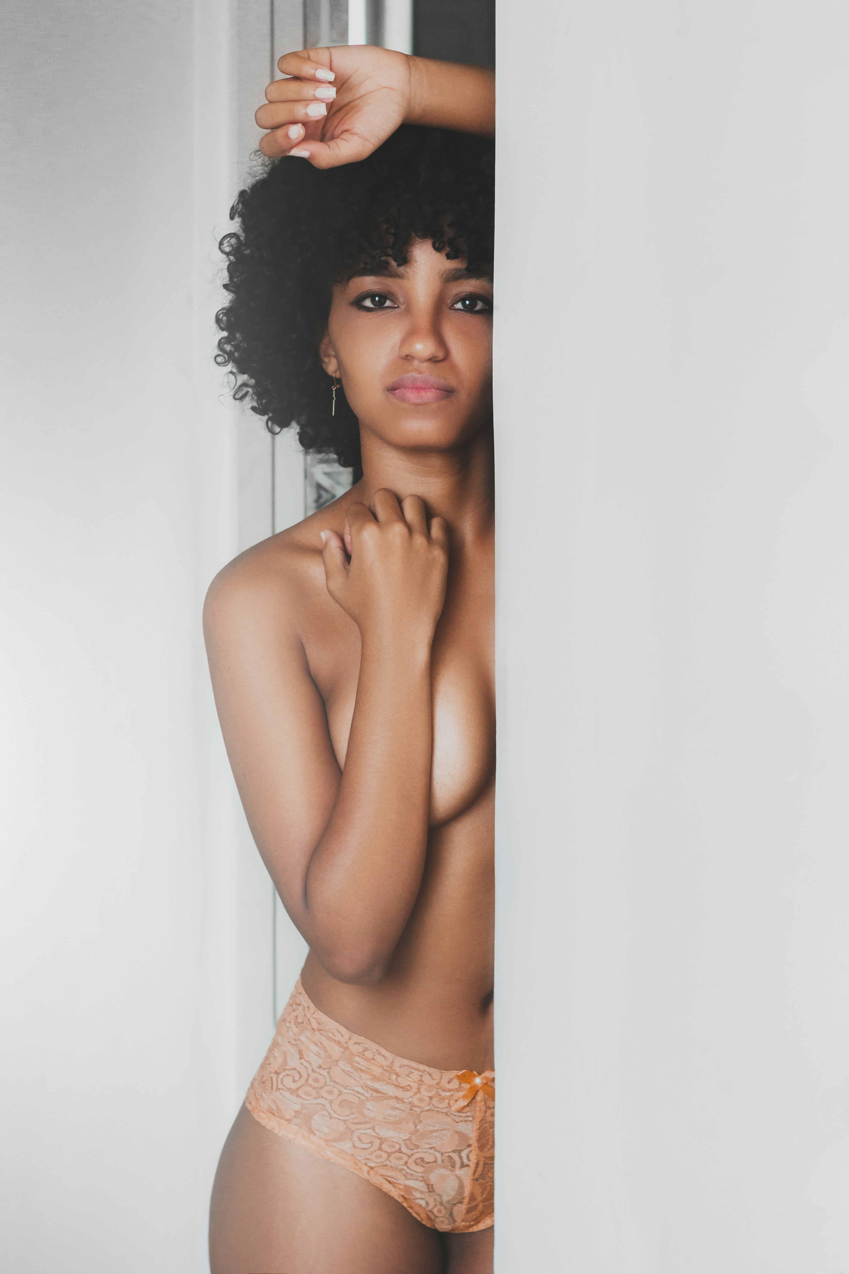 Boudoir thiago reboucas IT7udPaoPxc unsplash