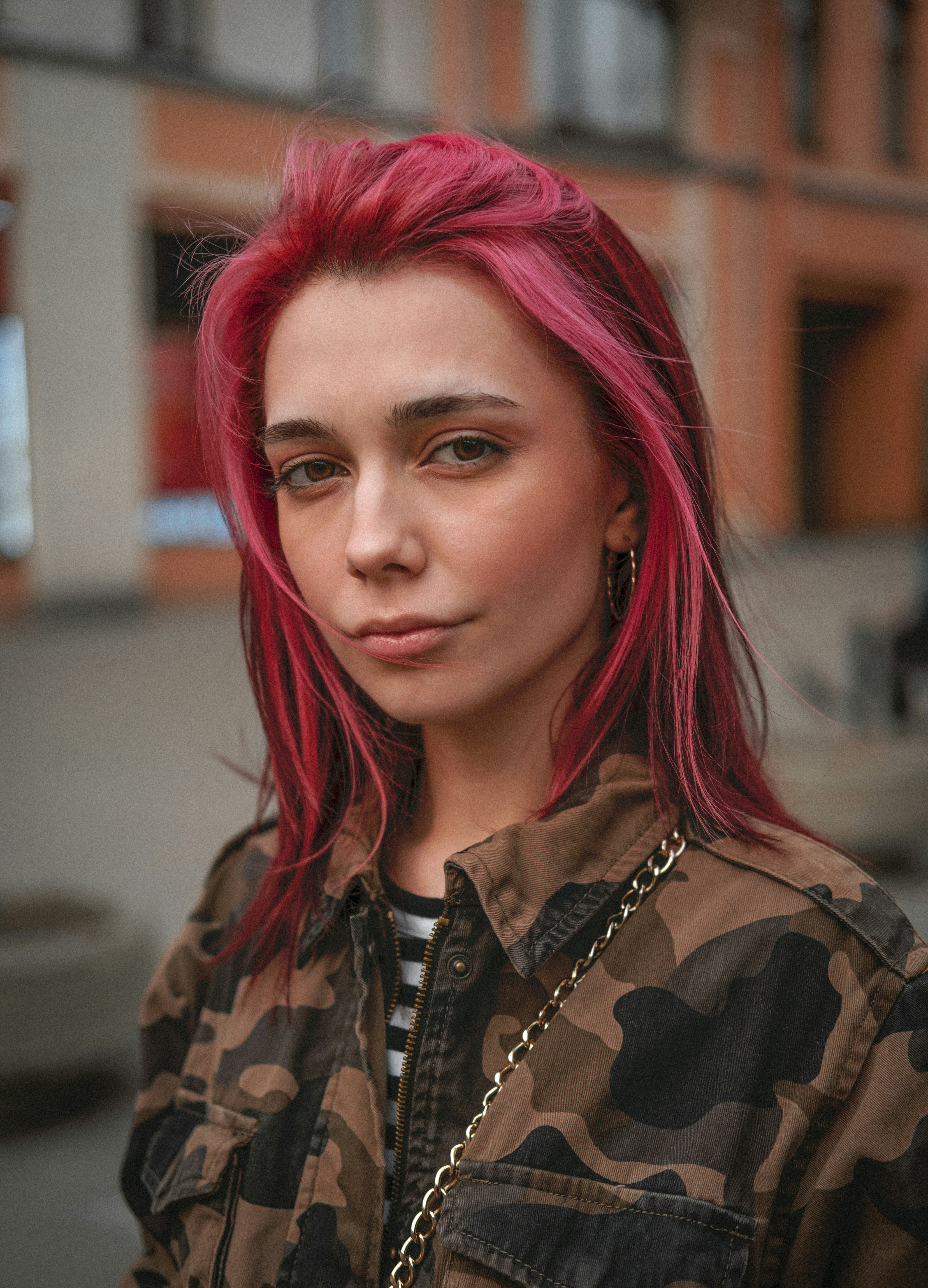 Portraits dim gunger fWPrABifLF4 unsplash