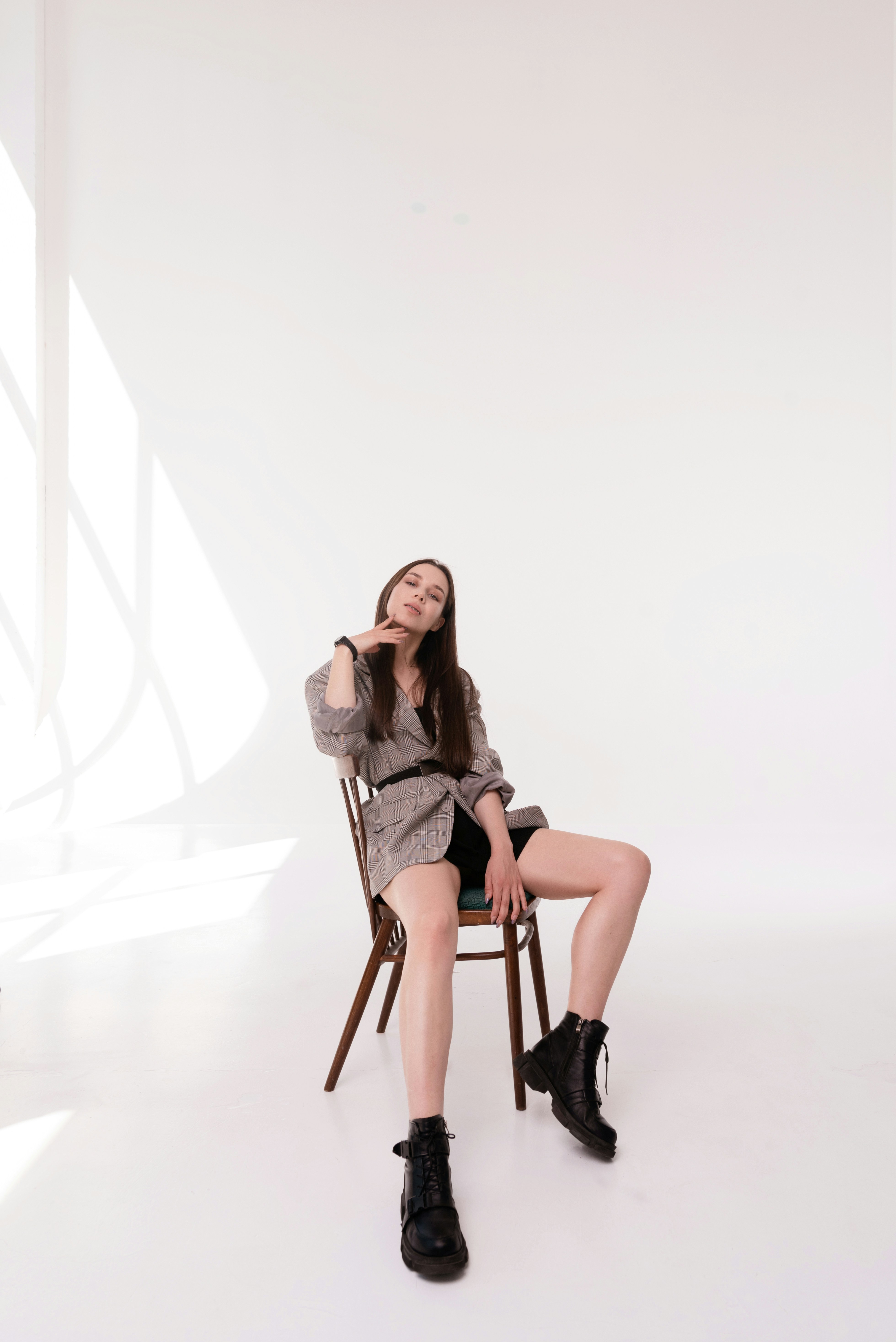 Portraits sana h EE 0Mp7pX2k unsplash