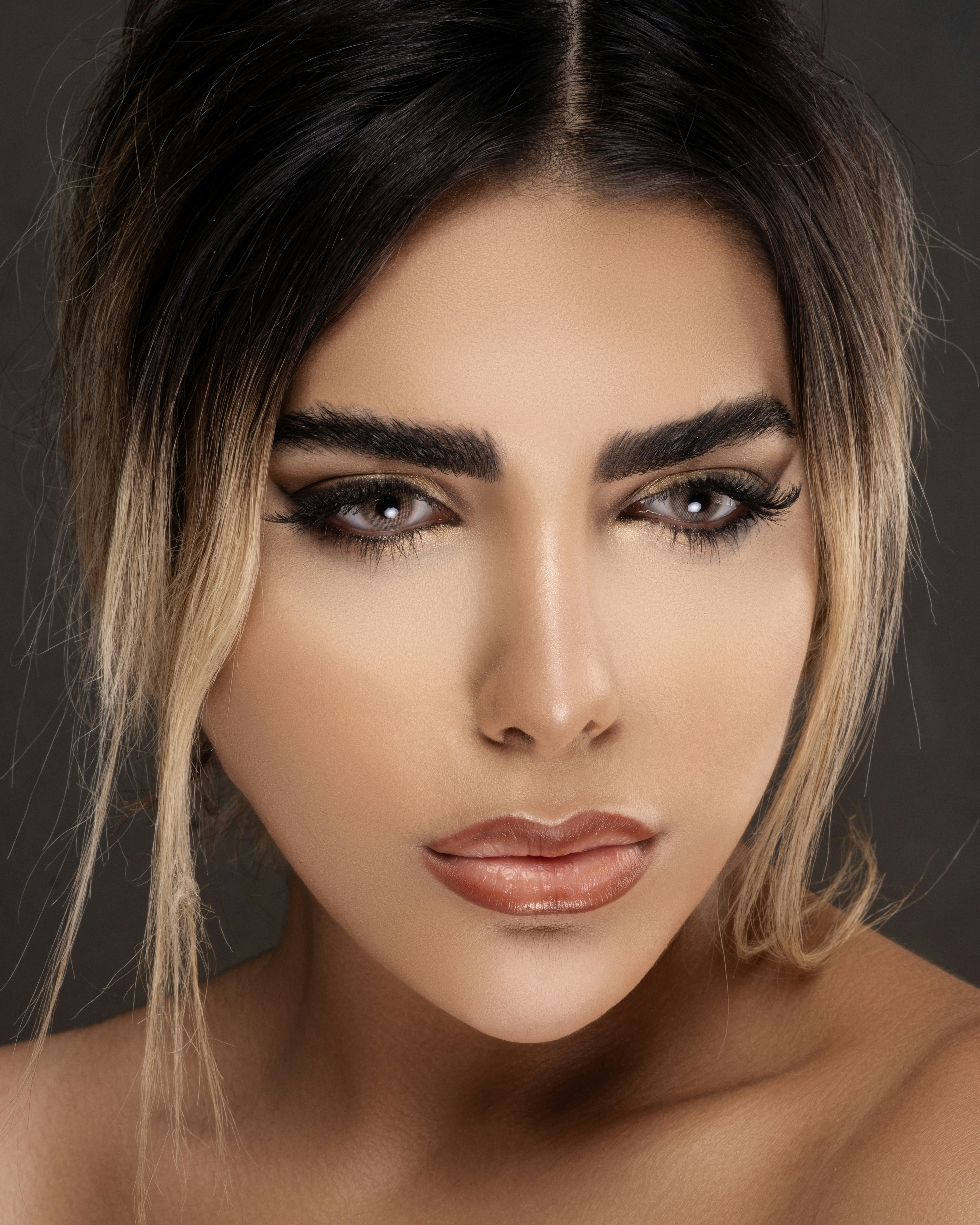 Portraits tony art tRymfS4KyFk unsplash