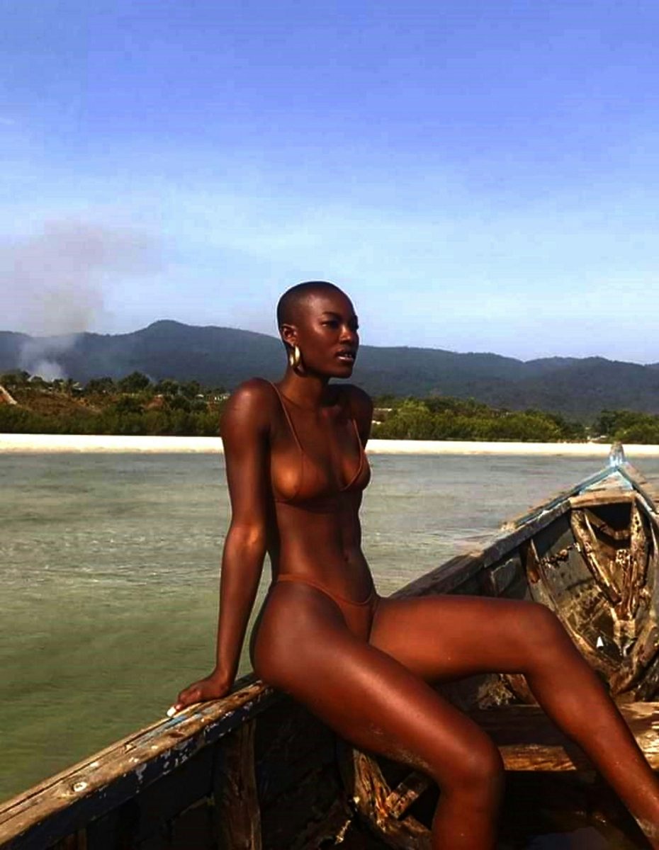 Implied Nude okwel jimmy XlBWj XVJyY unsplash